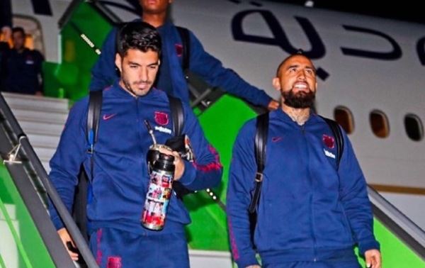 Автобус с игроками Барселоны заблудился в Саудовской Аравии
