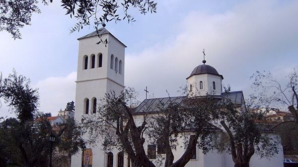 <br />
В Черногории вступил в силу закон о церквях<br />
