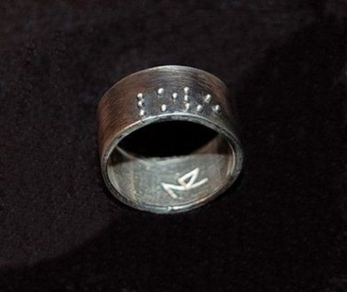 Это кольца, а вы что подумали? (23 фото)
